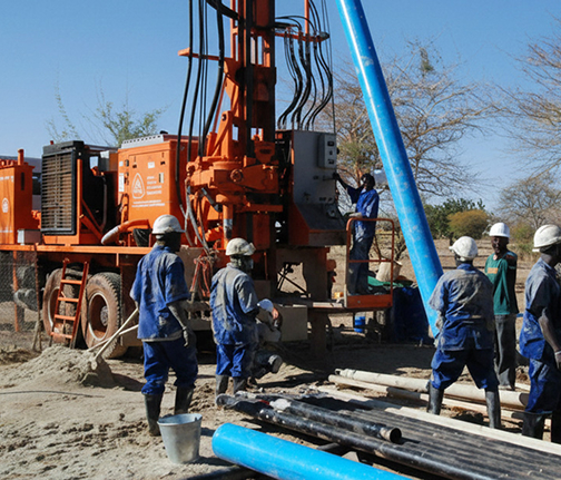HESU pipe installation on a global construction site